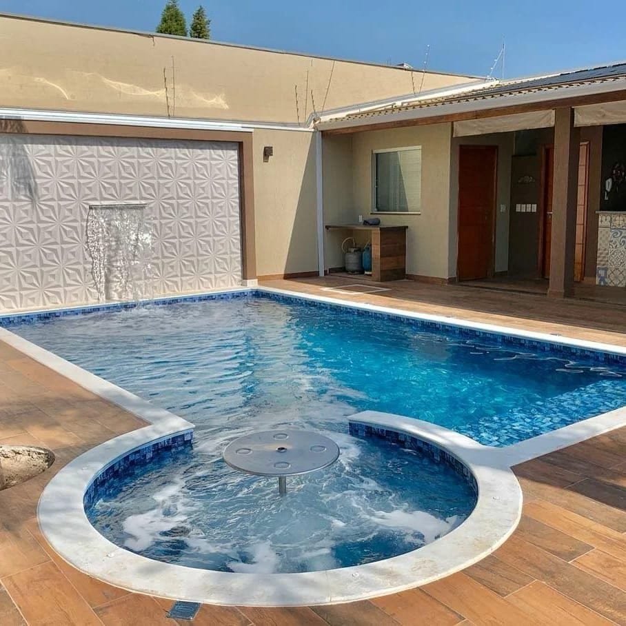Piscina de vinil em L com hidro e cascata lâmina